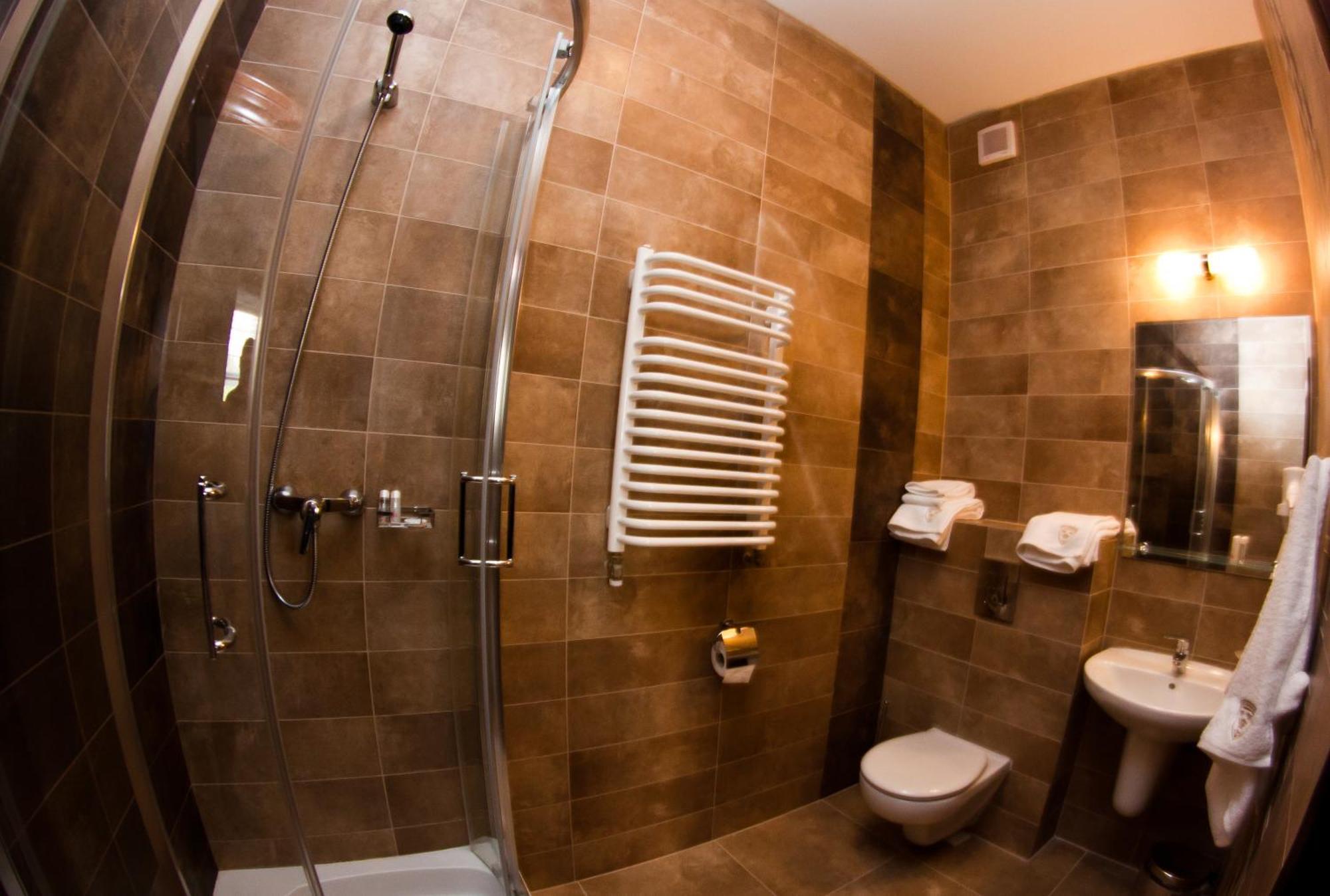 Trzy Korony Boutique Hotel&Spa Piwne Puławy Dış mekan fotoğraf