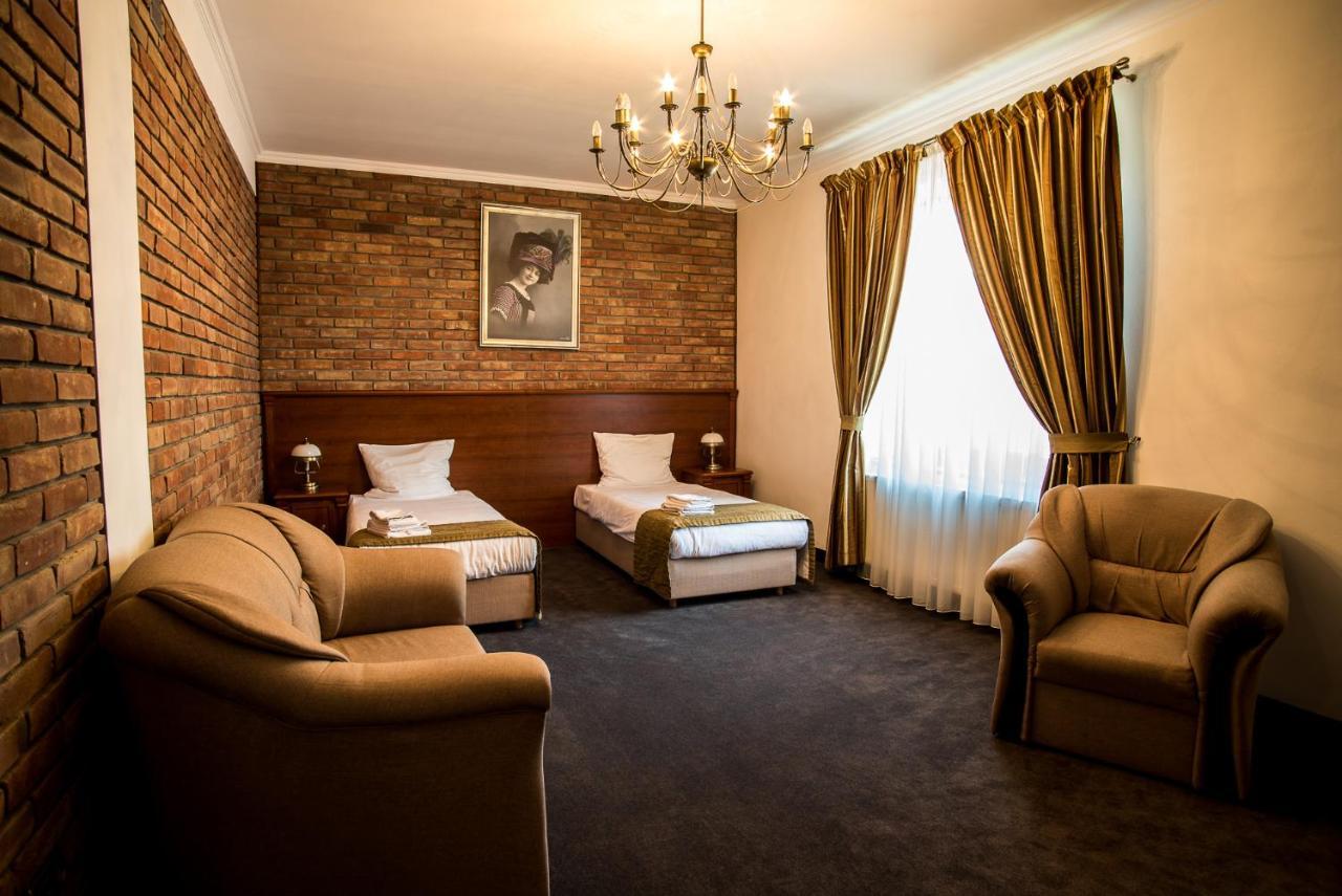 Trzy Korony Boutique Hotel&Spa Piwne Puławy Dış mekan fotoğraf